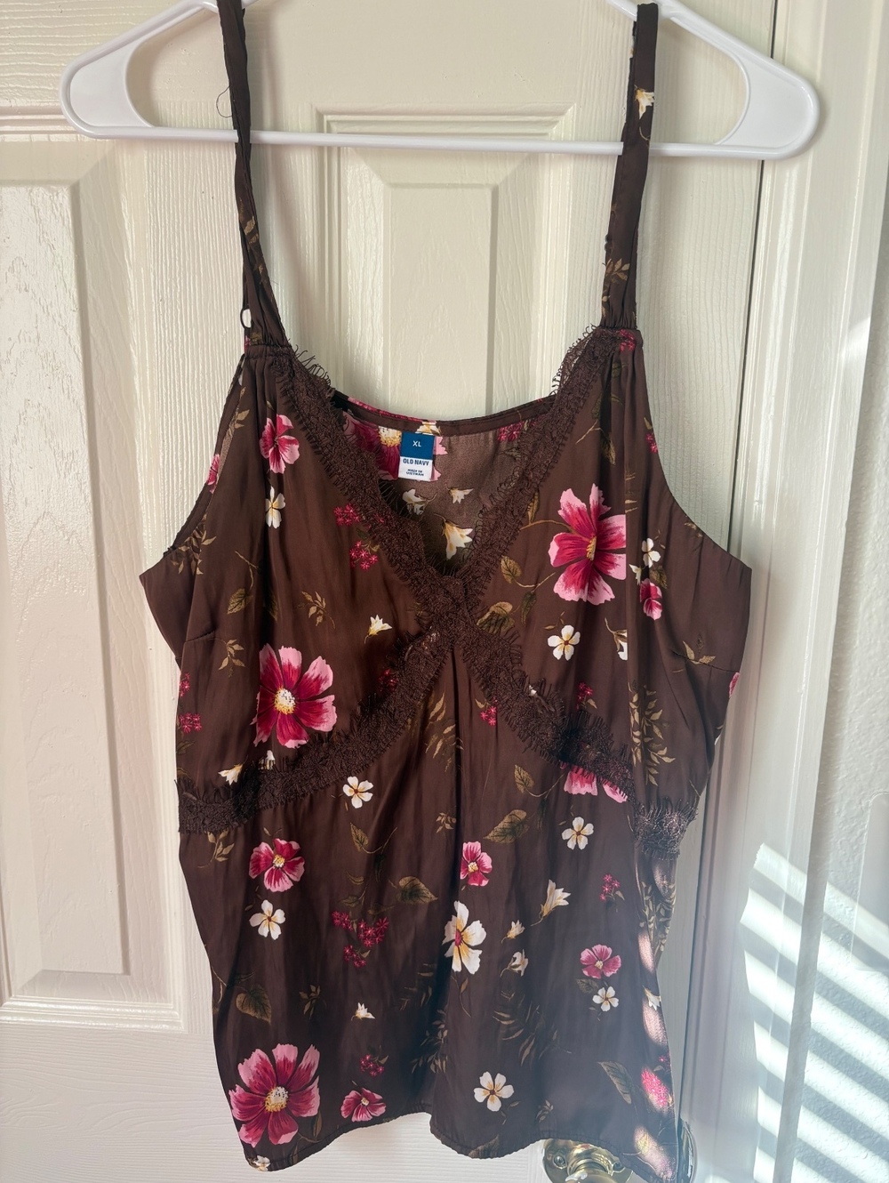 Old Navy Women's Brown Floral Camisole with Lace Trim Size XL